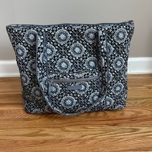 Vera Bradley Classic Large Tote